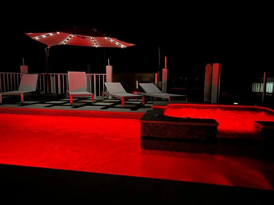 Luxury 1 Bedroom & Rooftop Pool Unit #2 Falmouth 0*,  Jamaica
